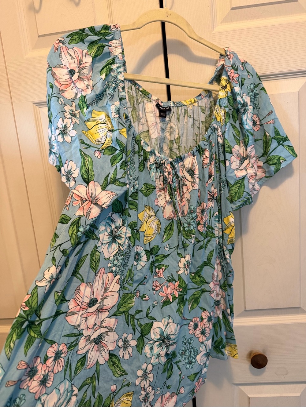 torrid Light Blue Floral Peasant Top